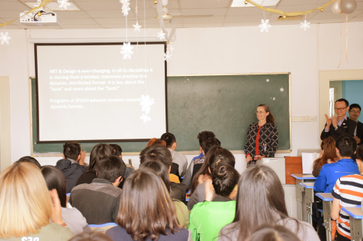 圣达菲艺术设计大学琳达•斯旺森副校长为汉口学院学子授课